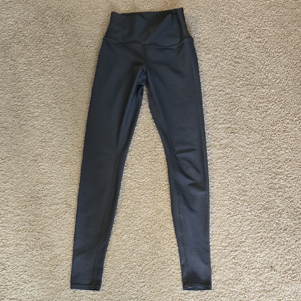 ALO Yoga Charcoal Leggings